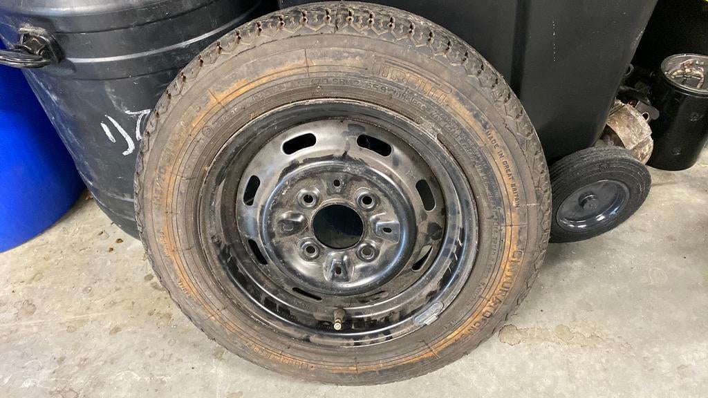 1 reserve wiel mini cooper 145/70-sr12, Ophalen, 145 mm, Banden en Velgen, 12 inch