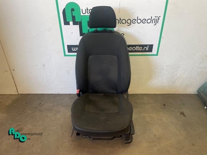 Siège gauche d'un Hyundai I10 (I10 08-), -, 3 mois de garantie, Utilisé, Hyundai