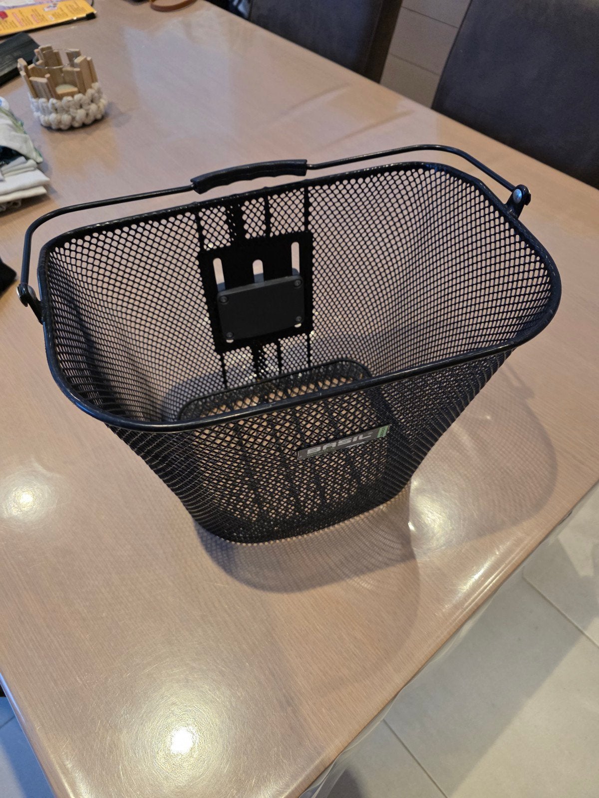 fietsmandje.  voor stuurbevestiging, Fietsen en Brommers, Ophalen, Stuurbevestiging, Basil, Zo goed als nieuw