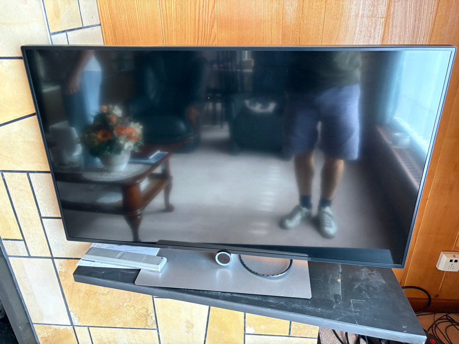 Loewe One 40 LED tv, TV, Hi-fi & Vidéo, Enlèvement, Comme neuf, LED