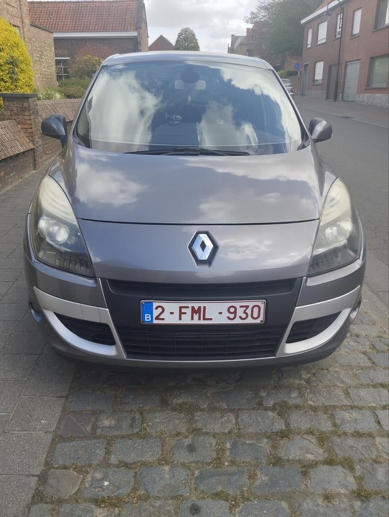 Renault senic 1,5 dCi, Auto's, Particulier, Trekhaak, Te koop, Handgeschakeld