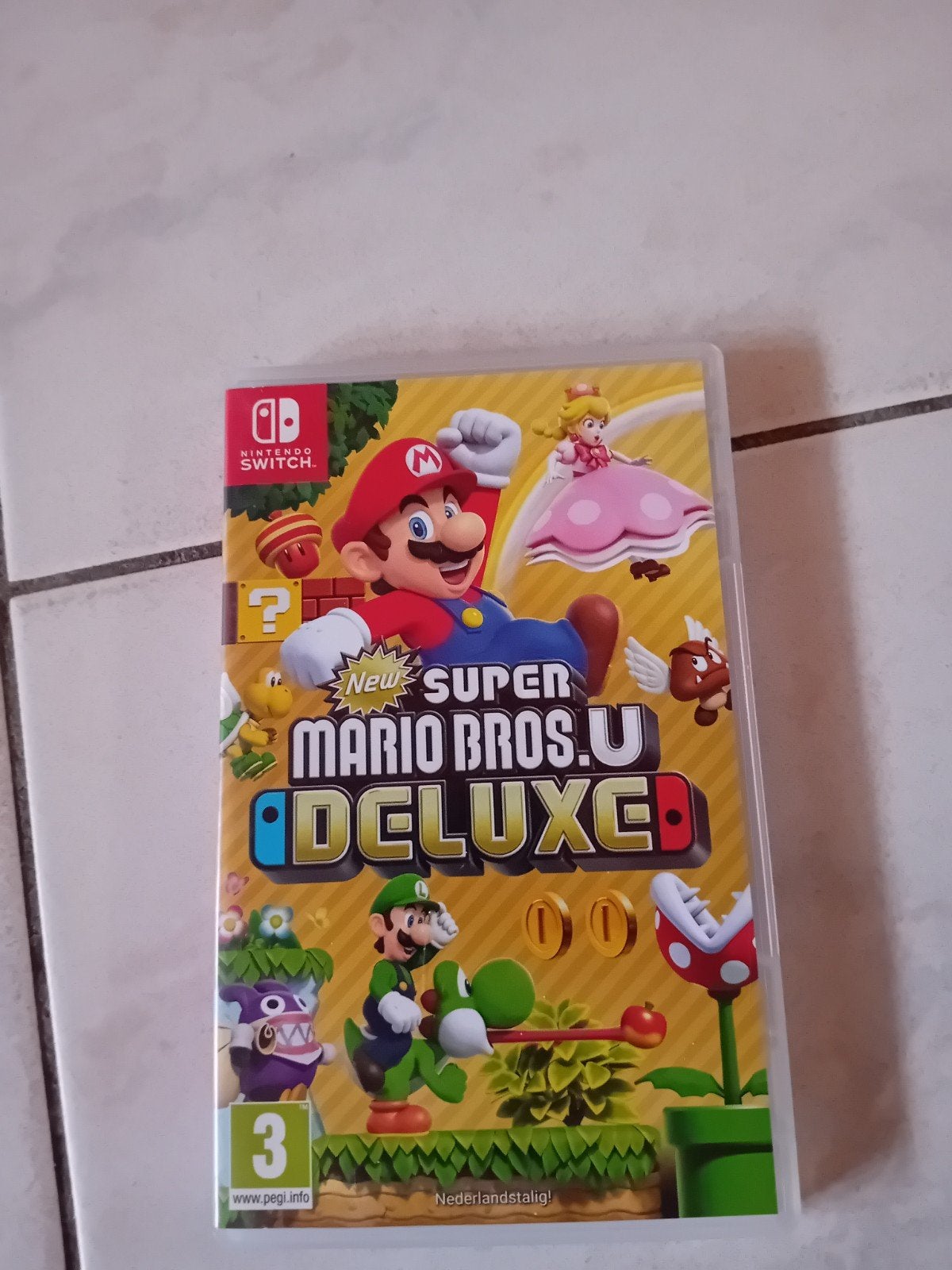 New Super Mario Bros. U Deluxe, Games en Spelcomputers, Games | Nintendo Switch, Ophalen, Platform, Vanaf 3 jaar