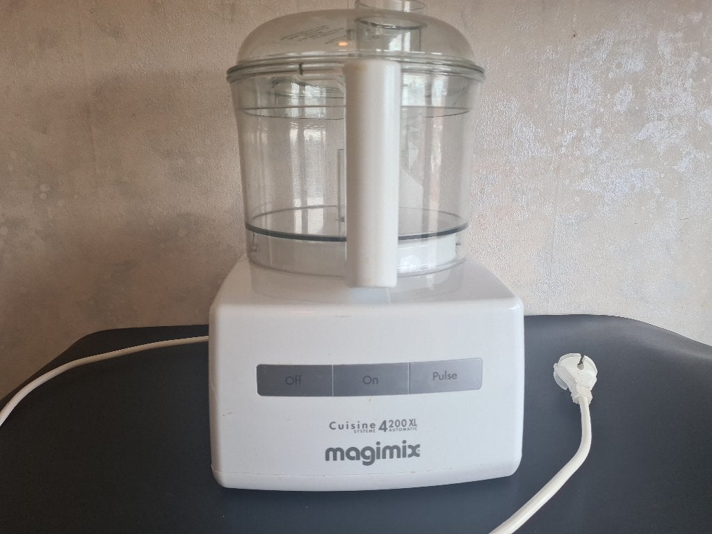 Keukenmachine Magimix 4200XL Complete set, Huis en Inrichting, Keuken | Keukenbenodigdheden, Overige typen, Nieuw, Ophalen of Verzenden