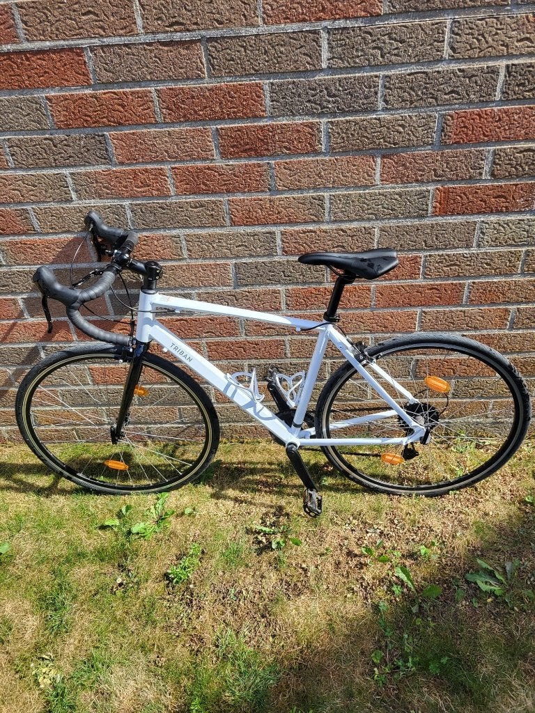 triban racefiets, Fietsen en Brommers, Minder dan 10 versnellingen, Zo goed als nieuw, Dames, Ophalen