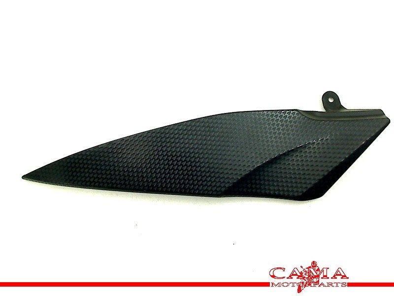 CADRE DE COUVERTURE CADRE DROIT Yamaha (4C8-24129-00), Dhr. S. di Majo, Utilisé, Info@cama-motorparts.nl, P.J. Troelstraweg 8 8
3144 CX  MAASSLUIS, NL