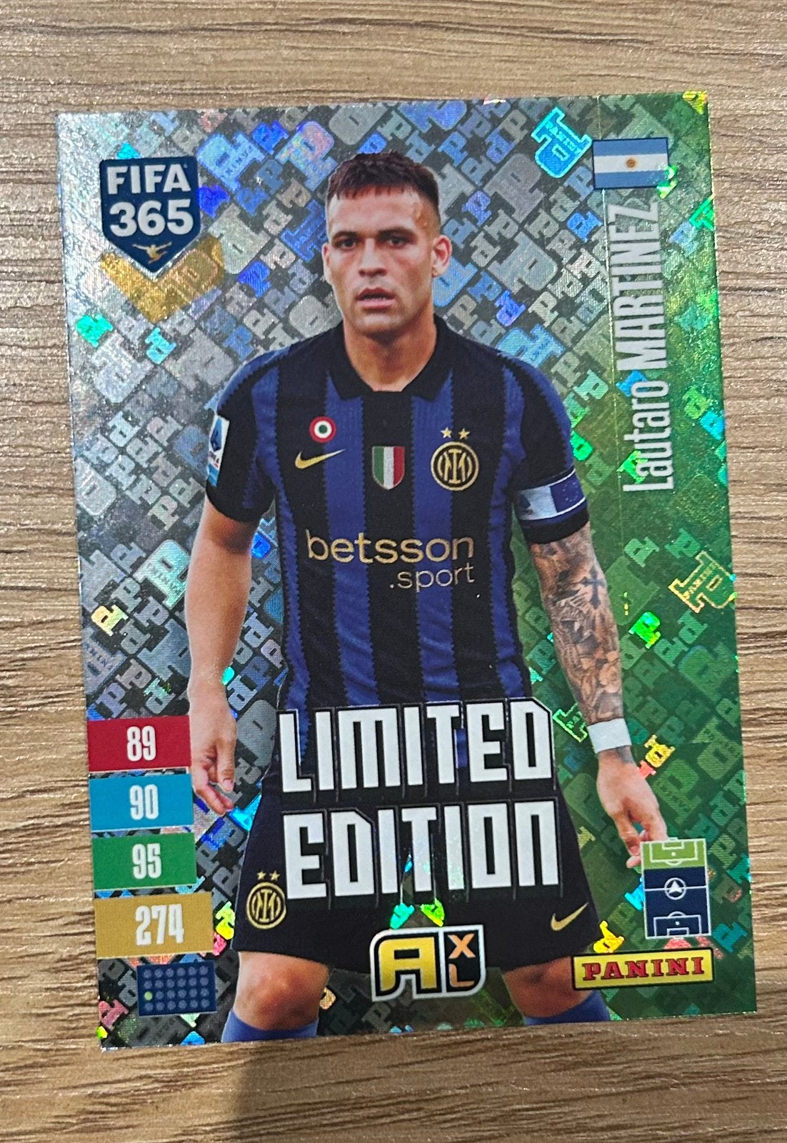 Panini fifa  365 Adrenalyn 2027 Limedition Lautaro Martinez, Ophalen of Verzenden, Nieuw, Plaatje