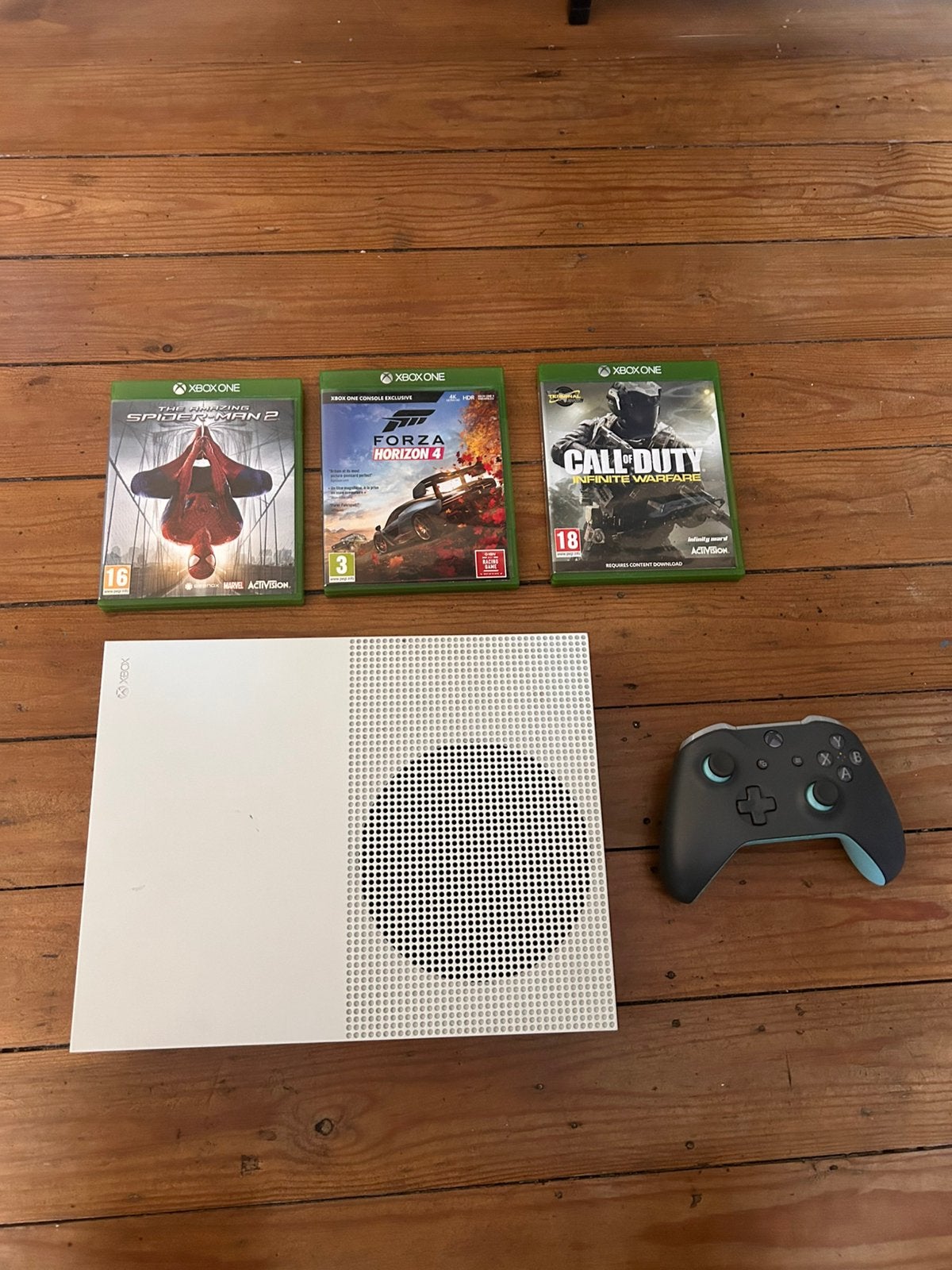 Xbox one S, Games en Spelcomputers, Spelcomputers | Xbox One, Ophalen, Zo goed als nieuw, Xbox One