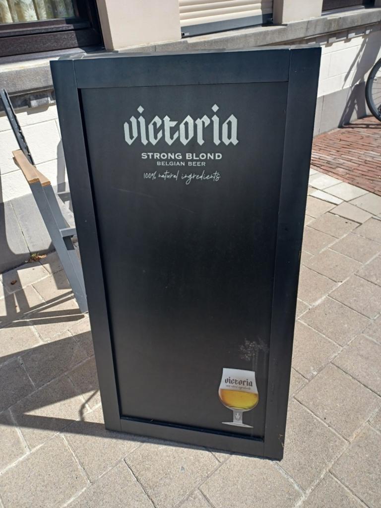 Reclame krijtbord, Ophalen