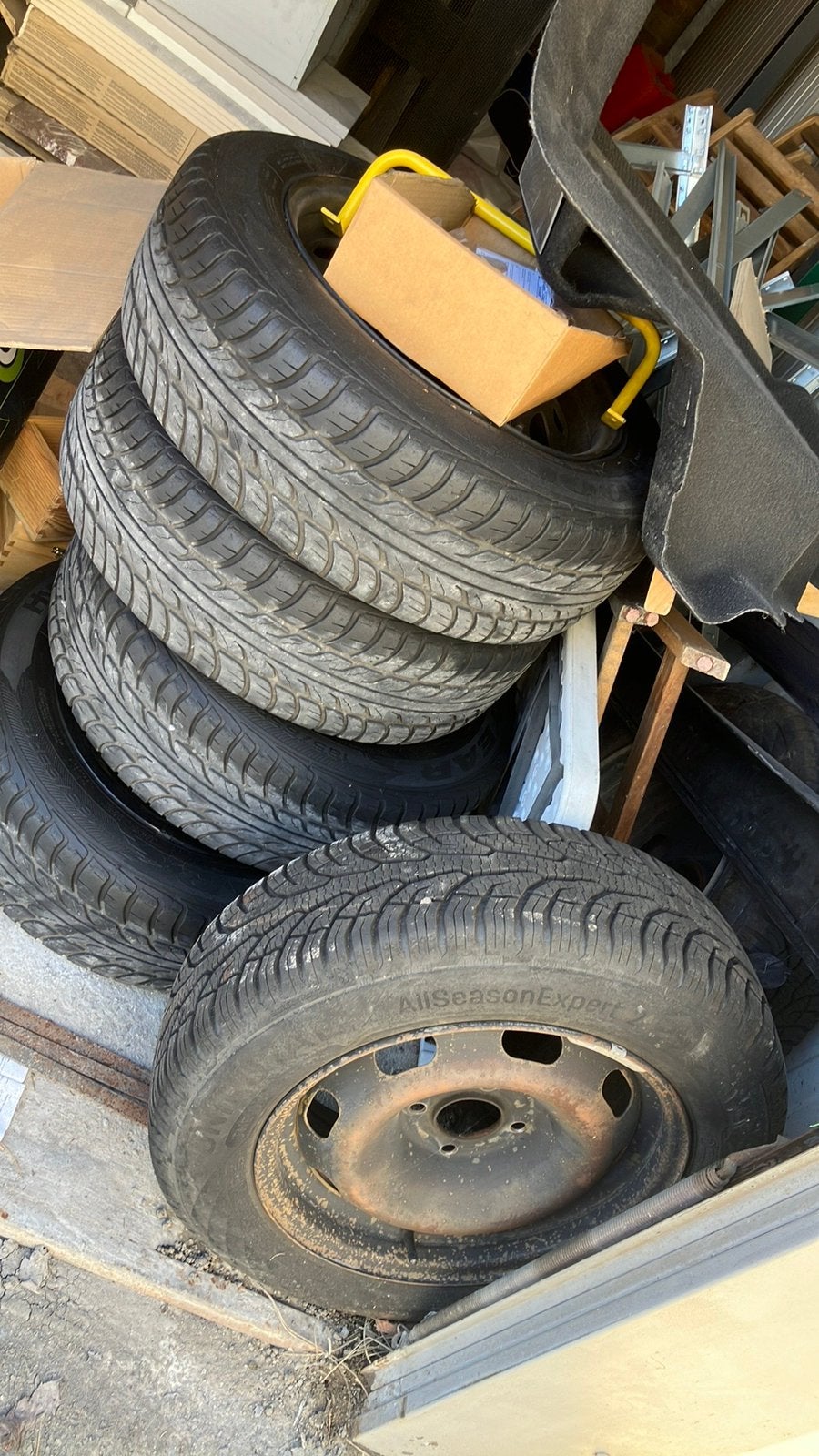 Lot met 6 banden en velgen zeer goede staat, Autos : Pièces & Accessoires, Pneus & Jantes, Enlèvement