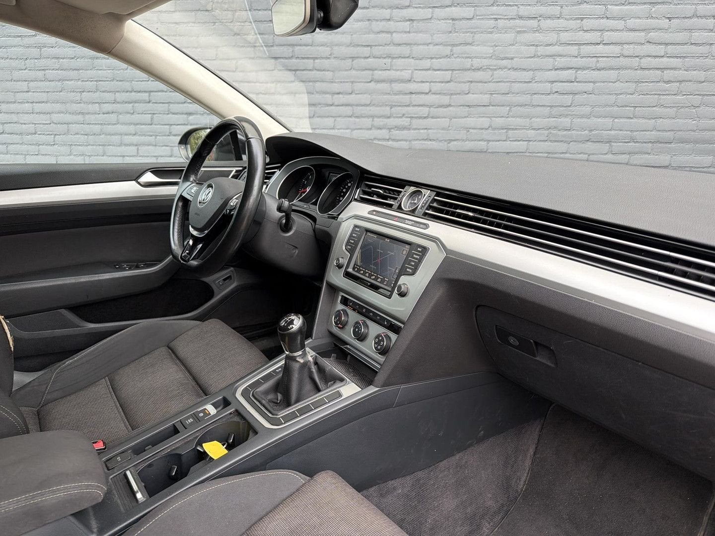 Volkswagen Passat Variant 1.4 TSI Business Edition, Autos, Achat, Entreprise, Boîte manuelle, Ordinateur de bord