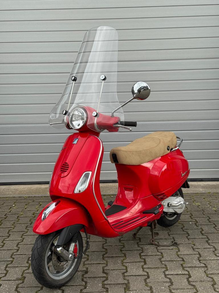 Vespa LX50, Fietsen en Brommers, Scooters | Vespa, Ophalen, Klasse A (25 km/u), Zo goed als nieuw, Vespa LX