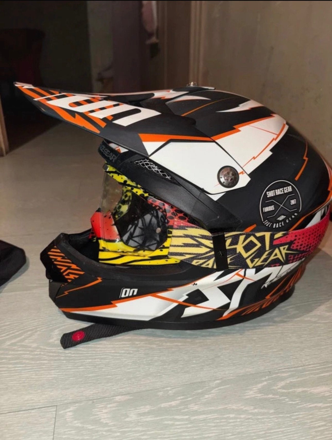 Casque moto cross taille M, Motos, Autres marques, Seconde main, Casque intégral, Enlèvement
