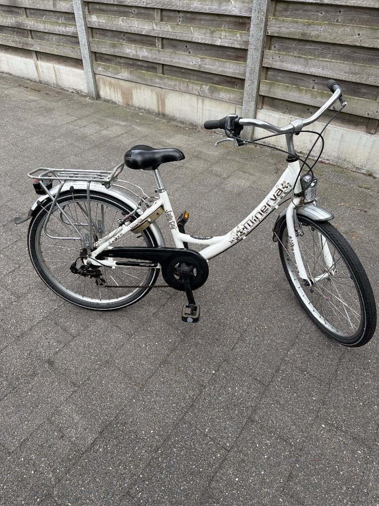 Kinderfiets Minerva, Ophalen, 20 inch of meer, Gebruikt, Velgrem
