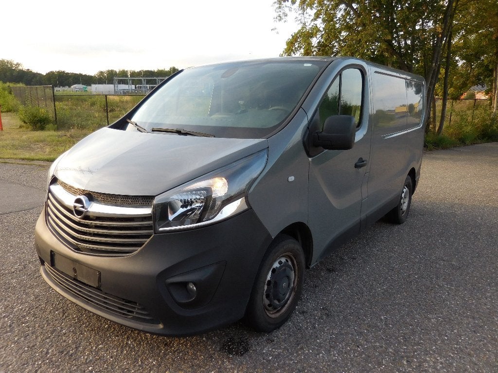 Opel Vivaro 1.6 diesel, Auto's, Opel, Voorwielaandrijving, Euro 6, 4 cilinders, Bedrijf