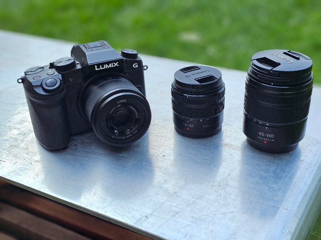 Lumix DMC G7 + 3 lenzen: 14-42mm + 25mm + 45-150mm, Audio, Tv en Foto, Fotocamera's Digitaal, Ophalen, Compact, Zo goed als nieuw