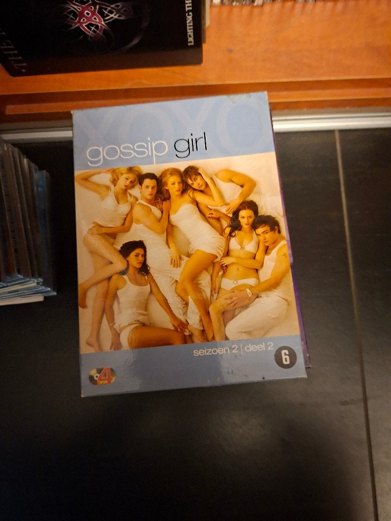 dvd - gossip girl - seizoen 2 deel 2 - 4 dvd box, Cd's en Dvd's, Engels, Drama, Ophalen of Verzenden, Zo goed als nieuw