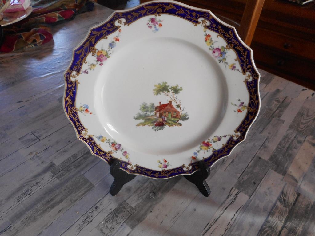 assiette tournai, Enlèvement