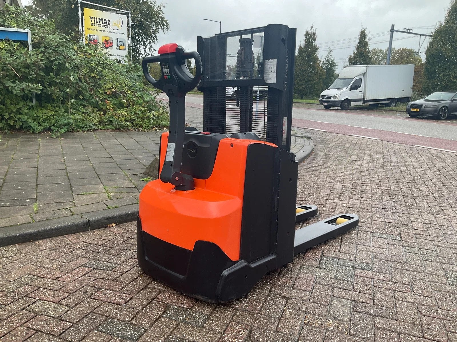 Toyota SWE200D 2000KG 1.90METER STAPELAAR / HEFTRUCK, Articles professionnels, Empileur, Électrique, Toyota, Marconistraat 2
3133KL  Vlaardingen, NL