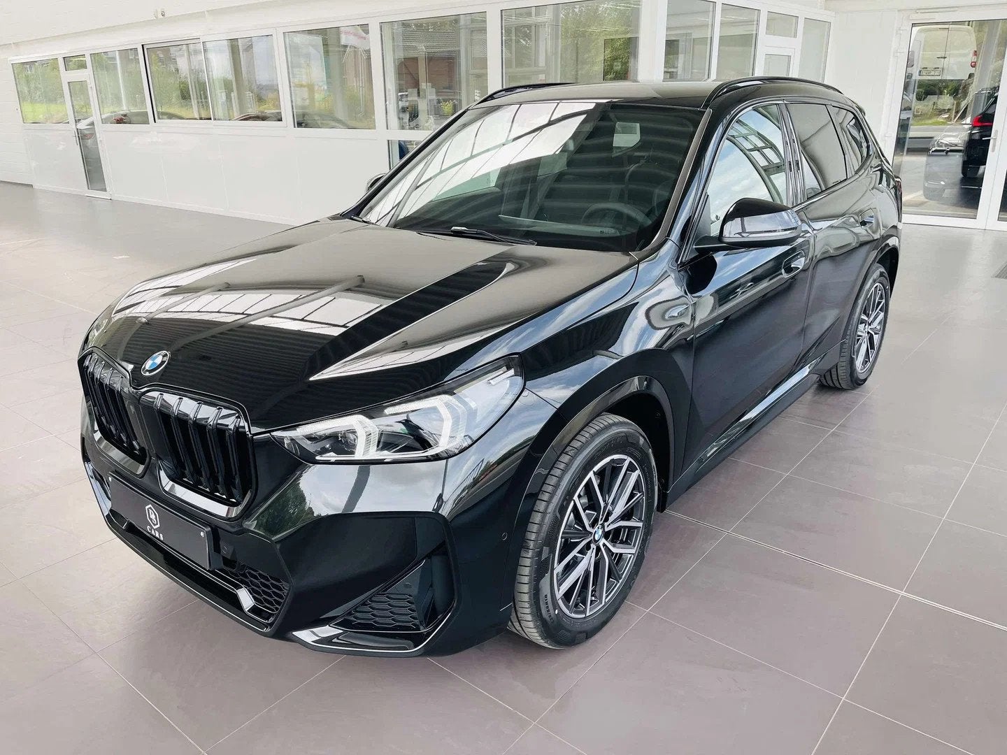 BMW X1 1.5iAS sDrive20 * GARANTIE + PACK M + LED + GPS + CUI, Autos, Achat, 5 portes, 5 places, Commande vocale