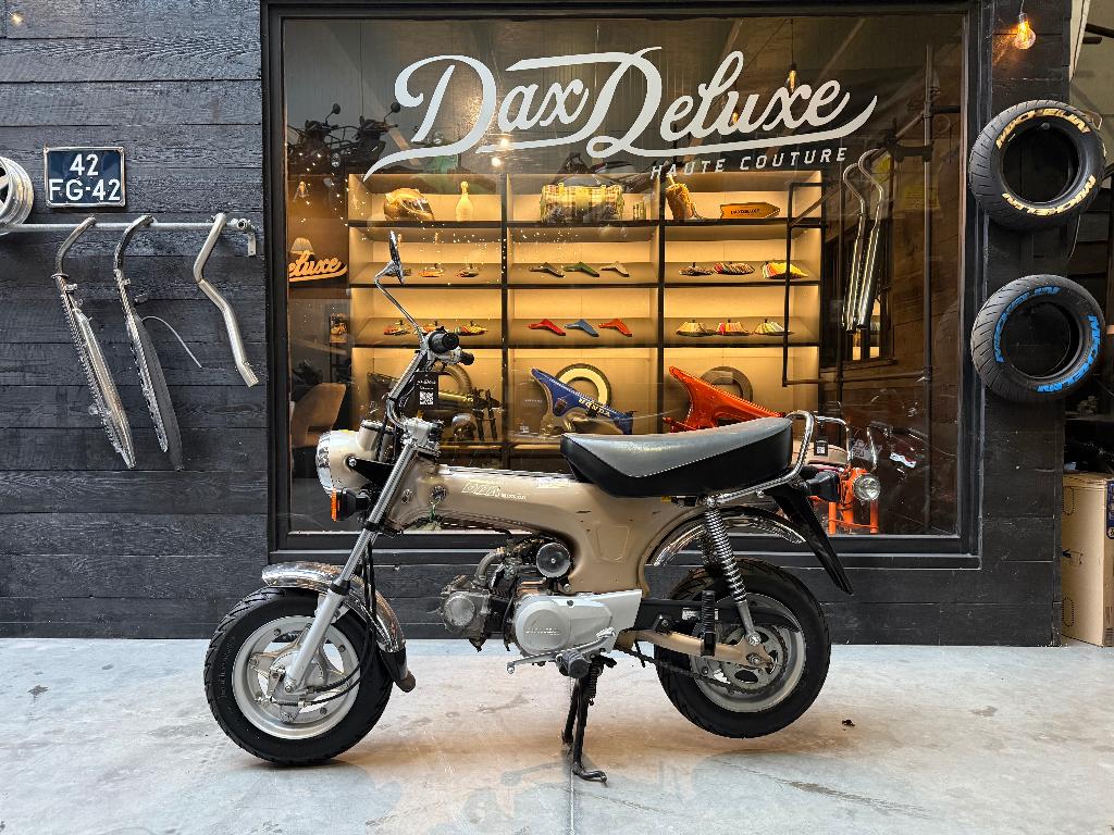 Honda Dax AB23 “Champagne”, 49 cm³, Comme neuf, Classe B (45 km/h), Enlèvement