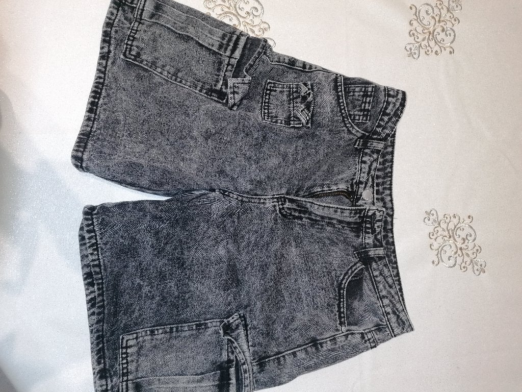 short cargo gris, Vêtements | Femmes, Gris, Enlèvement ou Envoi, Comme neuf, SHEIN