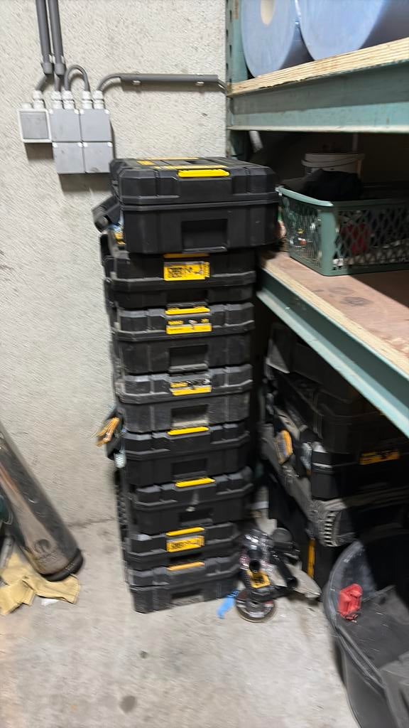 T-stack koffers, Ophalen, Zo goed als nieuw