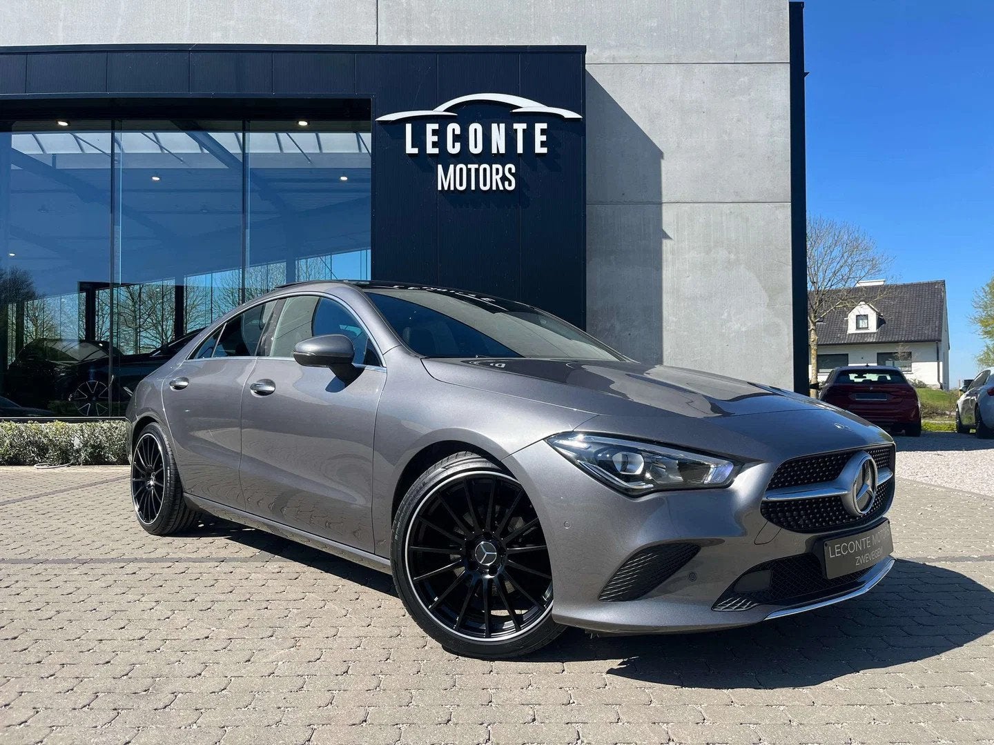 Mercedes-Benz CLA-Klasse 180 CLA180iA Coupé Panodak/Leder/L, Auto's, Mercedes-Benz, Gebruikt, 4 cilinders, 136 pk, Lichtsensor