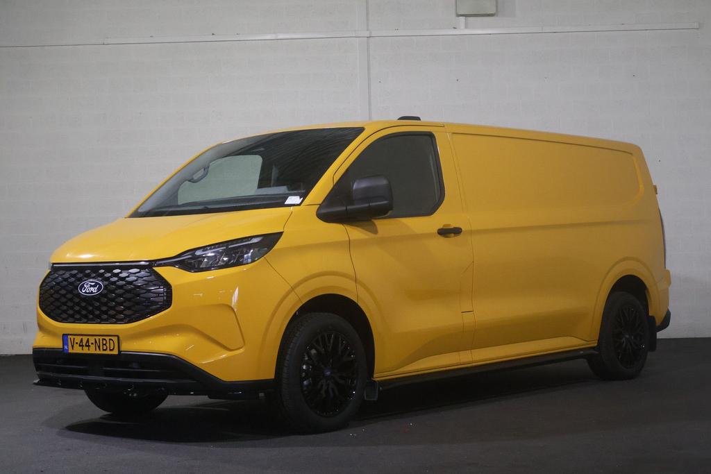 Ford E-Transit Custom 340 L2 H1 Trend 65 kWh Black Line, Auto's, Bestelwagens en Lichte vracht, ABS, Centrale vergrendeling, Climate control