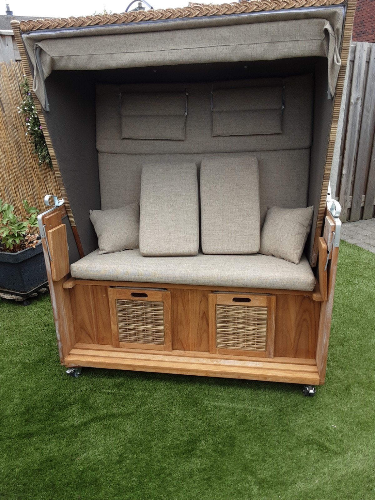 Cocon de luxe, Jardin & Terrasse, Bancs de jardin, Enlèvement, Bois de teck