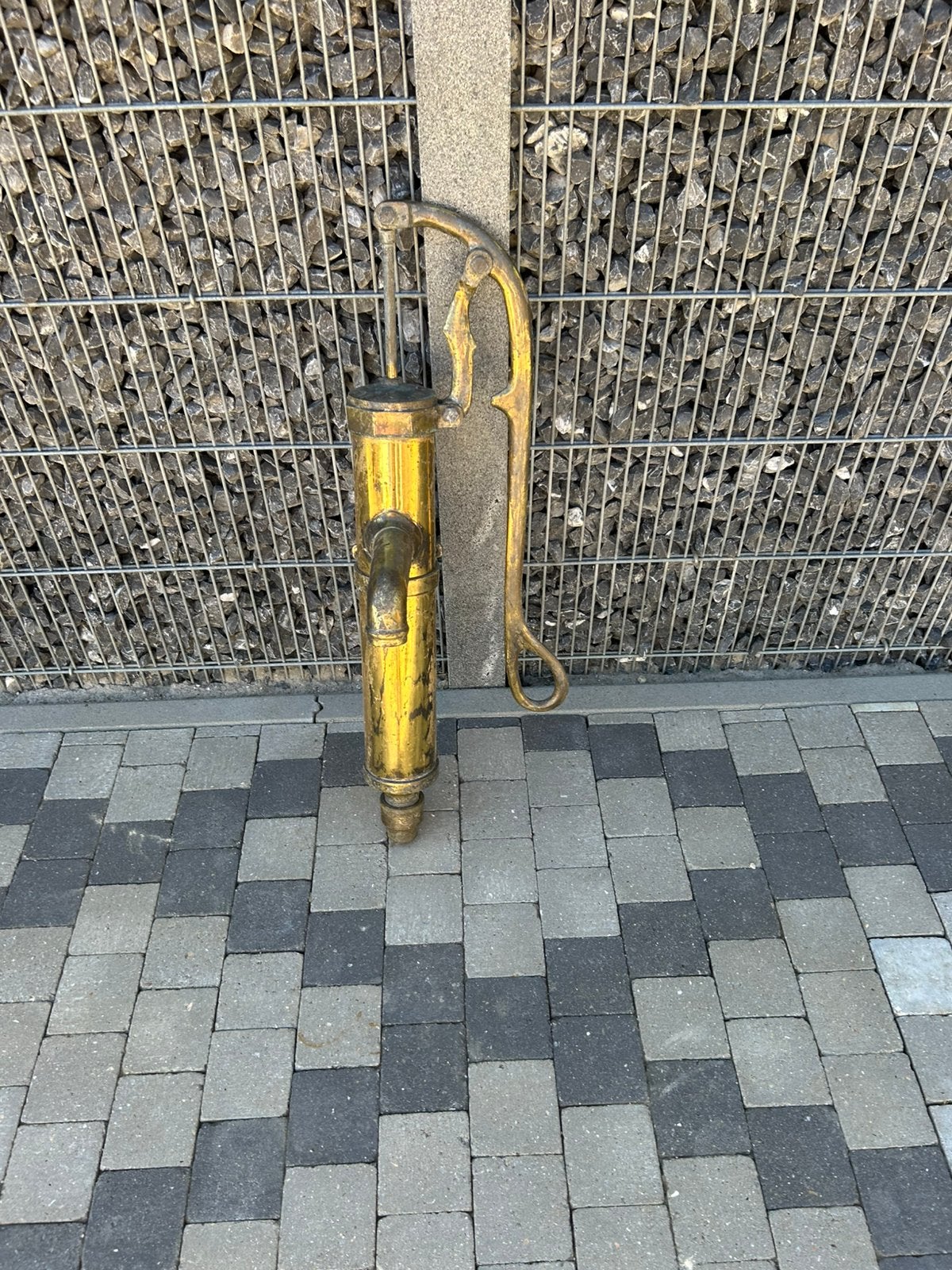 koperen water pomp, Ophalen, Zo goed als nieuw