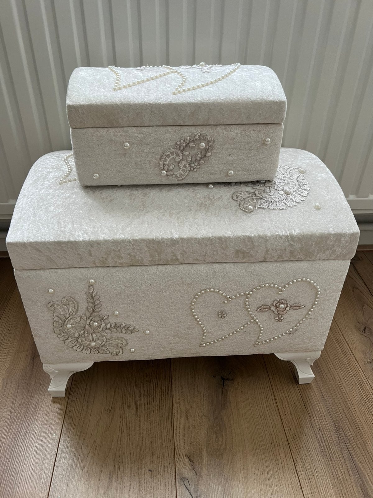 Handgemaakte Fluweel /velvet bekleedde kisten set met parels, Ophalen, Zo goed als nieuw, Kunststof