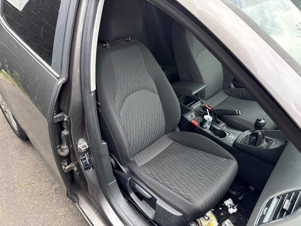 SIEGE AVANT DROIT ( PASSAGER ) Seat Leon (5FB), Seat Deutschland GmbH, Service@seat.de, Utilisé, Seat