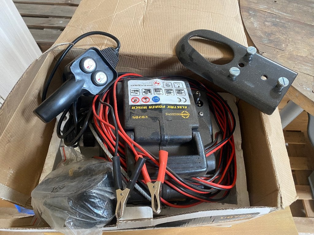 Elektrische treklier 12 Volt - 3000 kg - NIEUW in doos, Enlèvement, Neuf, Électrique