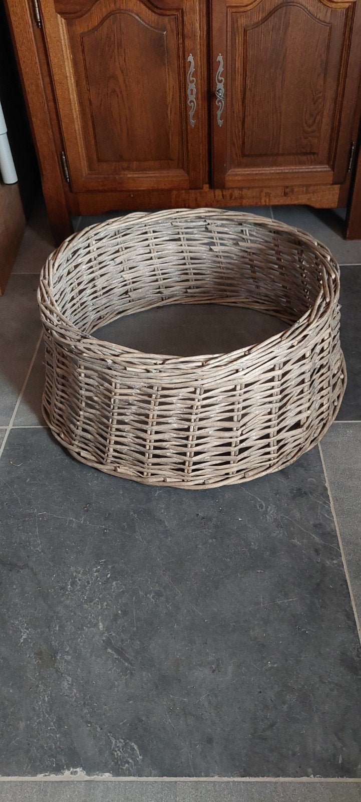 Te Koop Rieten kerstboomrok, Ophalen, Riet