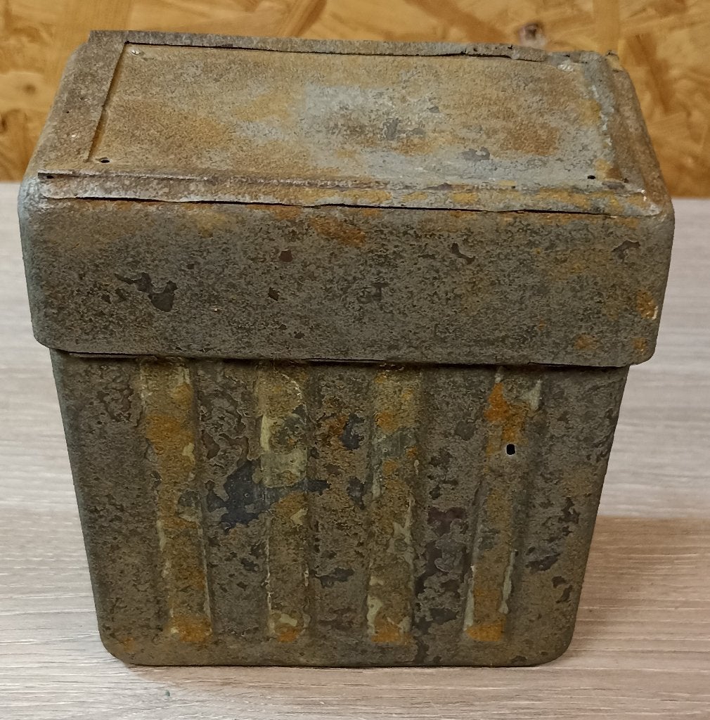 Boîte métallique médicale de ceinturon Allemand ww2, Envoi, Armée de terre, Autres types