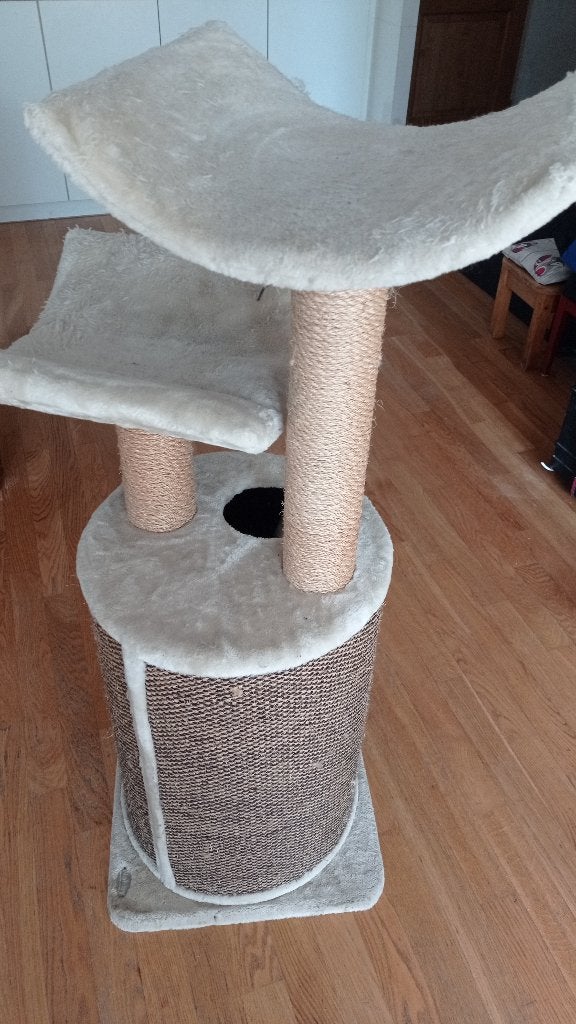 Tour de chat a donner, Enlèvement, Utilisé, Pièces de meubles à gratter