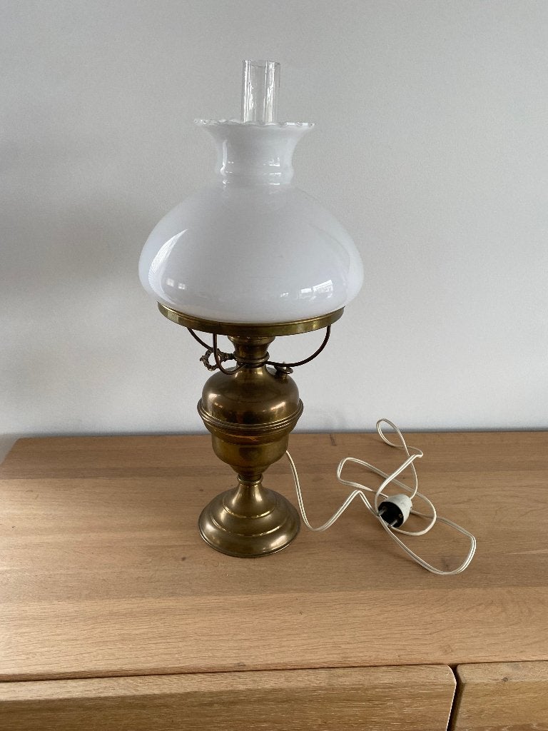 Vintage Messing Olielamp (Omgebouwd naar elektrisch), Antiquités & Art, Antiquités | Éclairage, Enlèvement