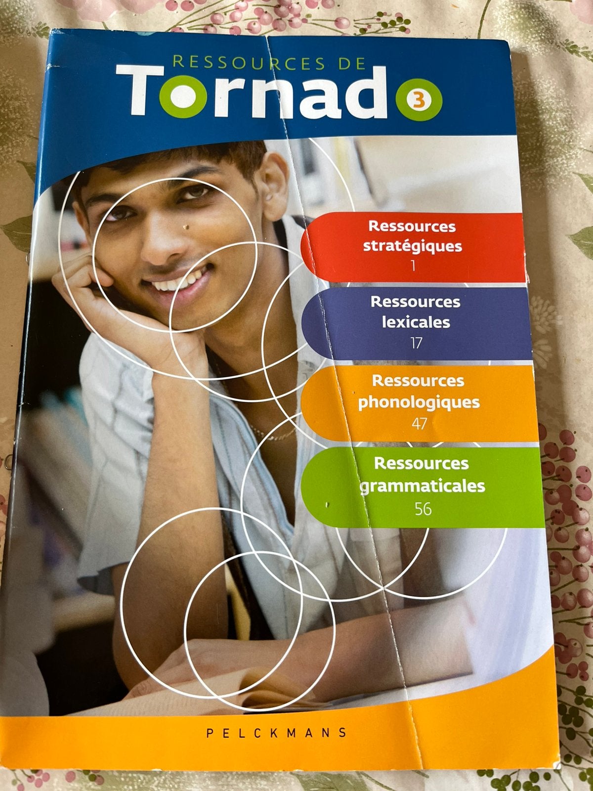 Tornado  3, Boeken, Ophalen