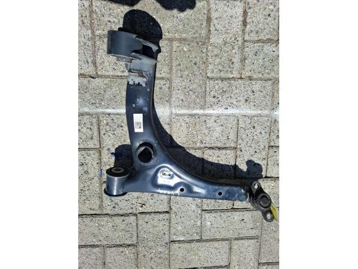 Draagarm links-voor van een Volkswagen Crafter, Gebruikt, -, Volkswagen, -