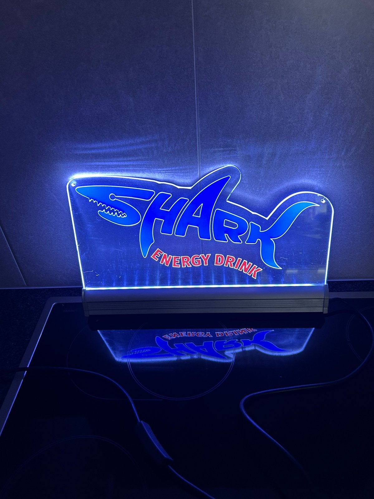 Shark energy drink lichtreclame, Ophalen of Verzenden, Zo goed als nieuw