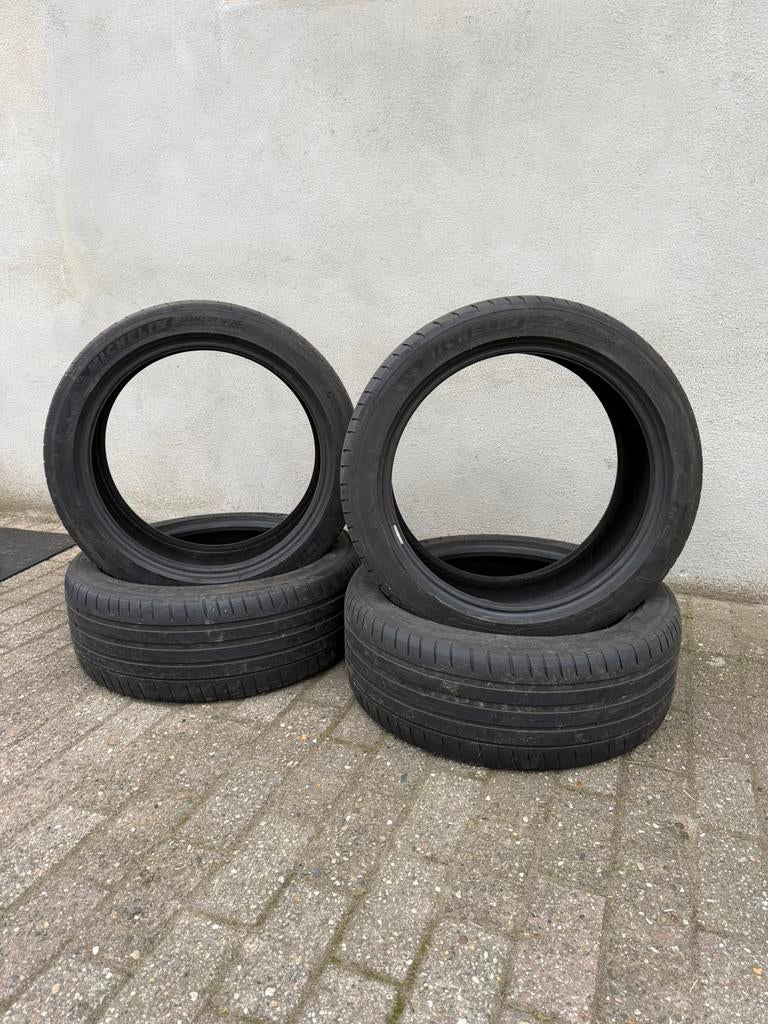 Michelin Pilot Sport 4 Zomerbanden - 235-45 R19 99Y, Auto-onderdelen, Gebruikt, 235 mm, Band(en), Personenwagen