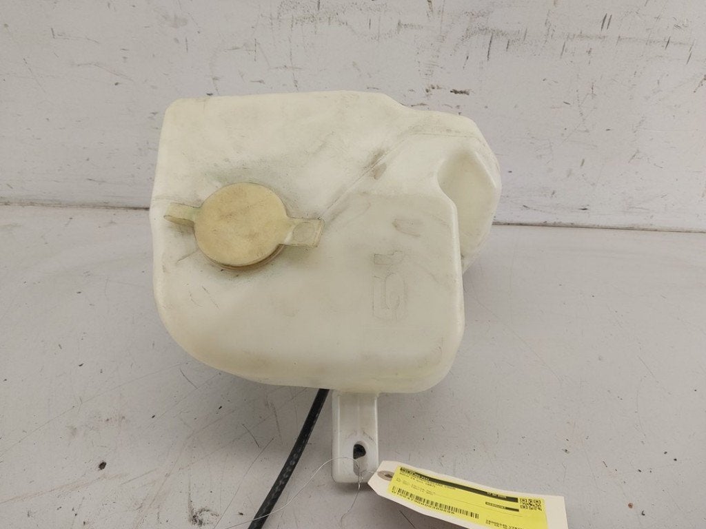 RUITENSPROEIERRESERVOIR VOOR BMW Z3 Roadster (E36 / 7), Gebruikt, BMW, Petuelring 130
80809  München, DE, Bayerische Motoren Werke AG