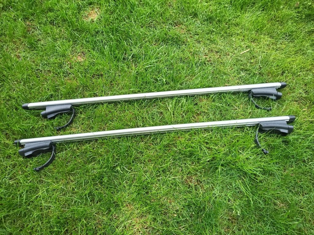Twee railing dakdragers Thule, Ophalen