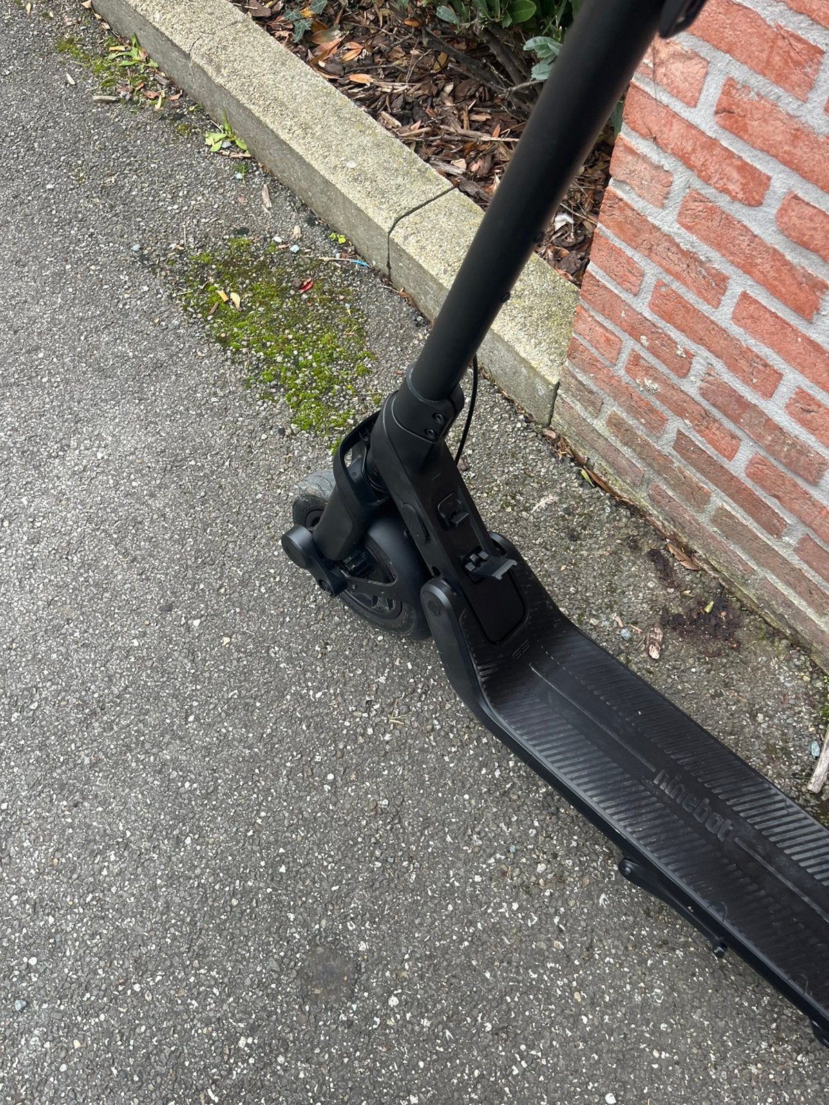 Ninebot e3, Fietsen en Brommers, Ophalen, Zo goed als nieuw