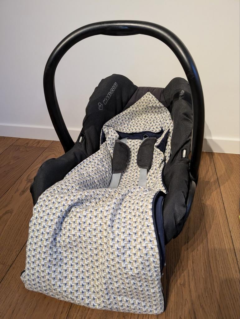 Maxi cosi babyzitje tot 15 maand, Ophalen