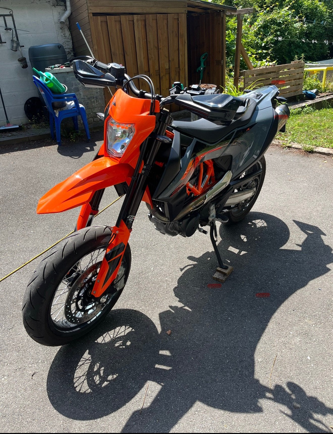 KTM 690 SMC R 2022, Motos, Motos | KTM, Permis Moto A, Occasion, Plus de 35 kW, Contrôle de traction