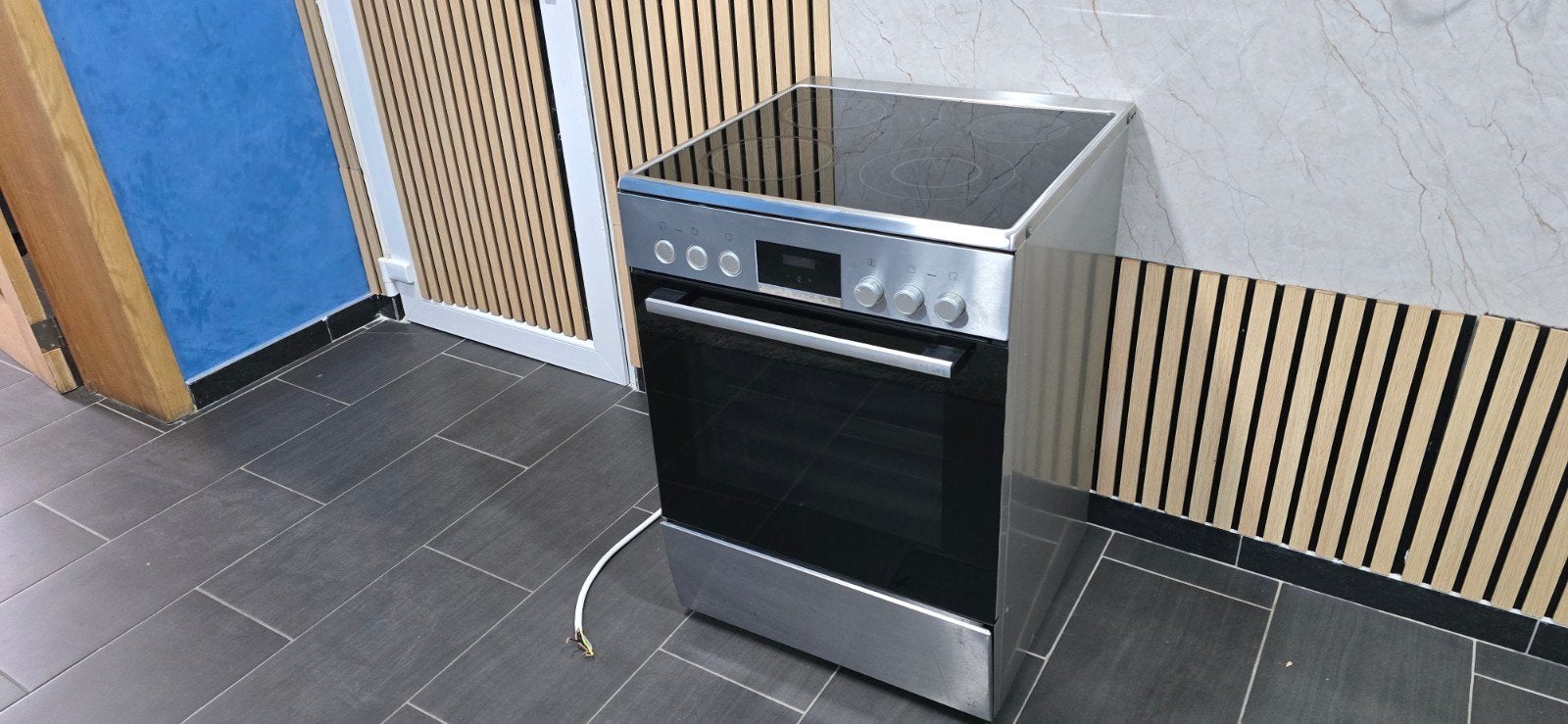 cuisinière bosch hkr39c250 Série 4 Cuisinière électrique Aci, Electroménager, Enlèvement ou Envoi, Comme neuf