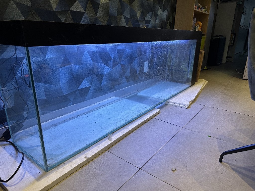 aquarium, Ophalen, Inclusief deksel, Zo goed als nieuw, Leeg aquarium