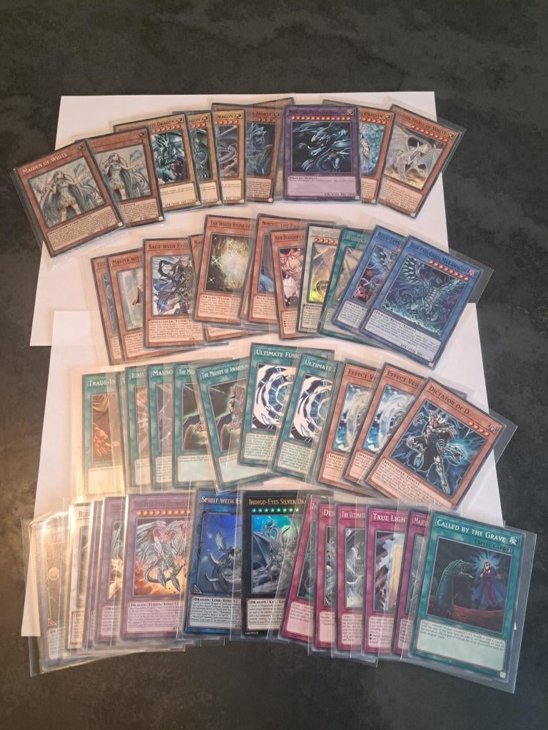 Yu-Gi-Oh! Blue Eyes White Destiny Structure Deck kaarten, Enlèvement ou Envoi, Comme neuf, Start Deck, Foil
