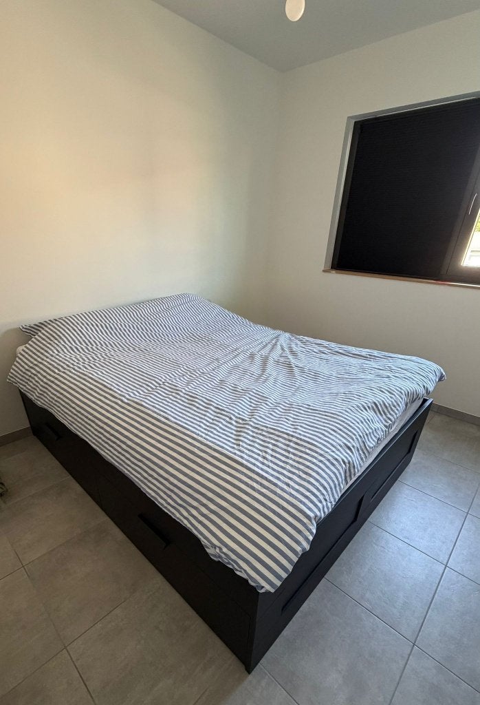 Lit avec Tête de lit avec espace de rangement, Enlèvement, Utilisé, 180 cm, 200 cm